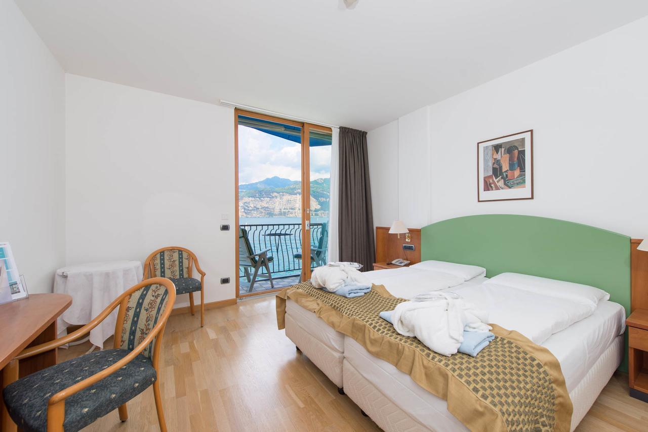 Hotel Venezia Malcesine Ngoại thất bức ảnh
